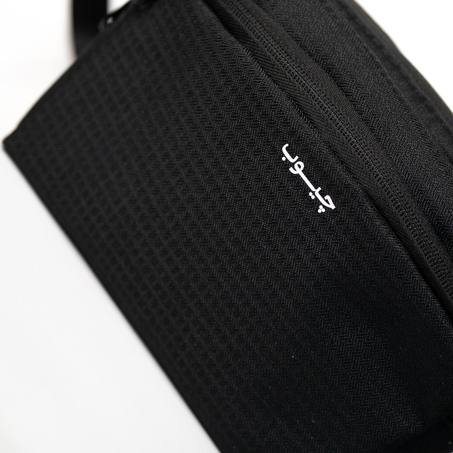 شنطة وسط لايت - اسود